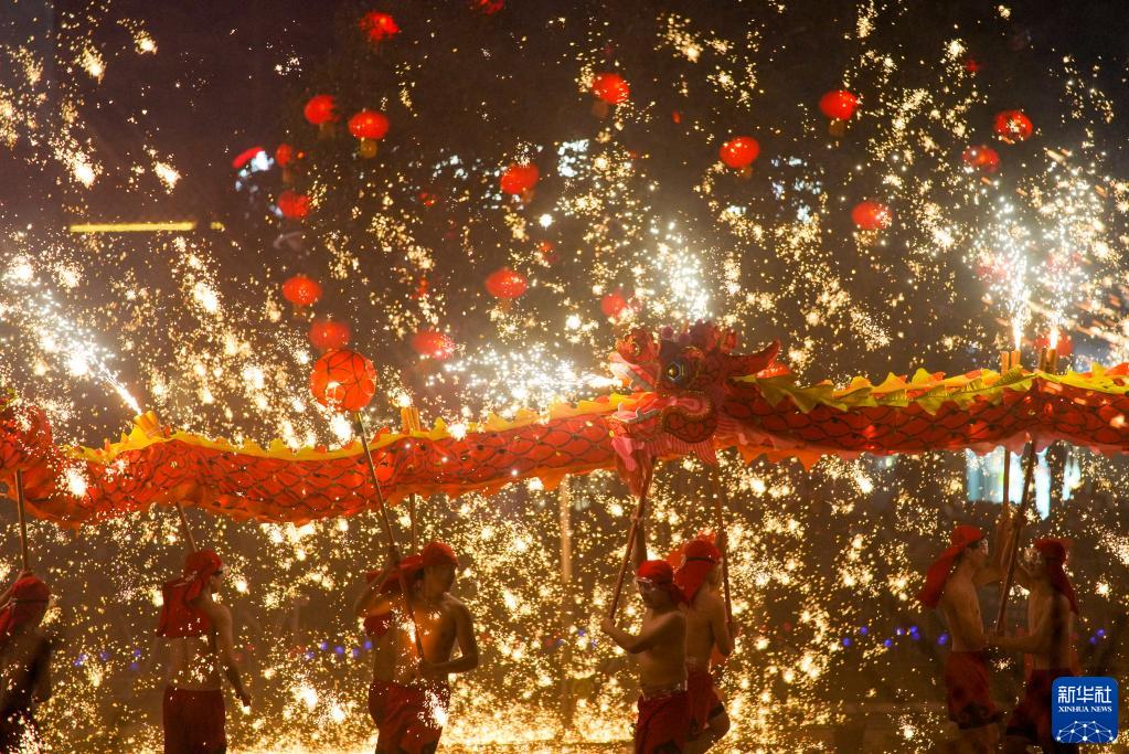 歡慶中國年 喜迎“開門紅”——2023年春節(jié)文化市場盤點